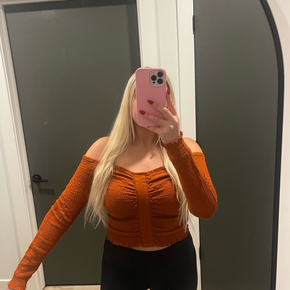Burnt orange off shoulder long sleeve crop top